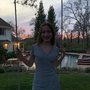 Meet your Posher, Clara